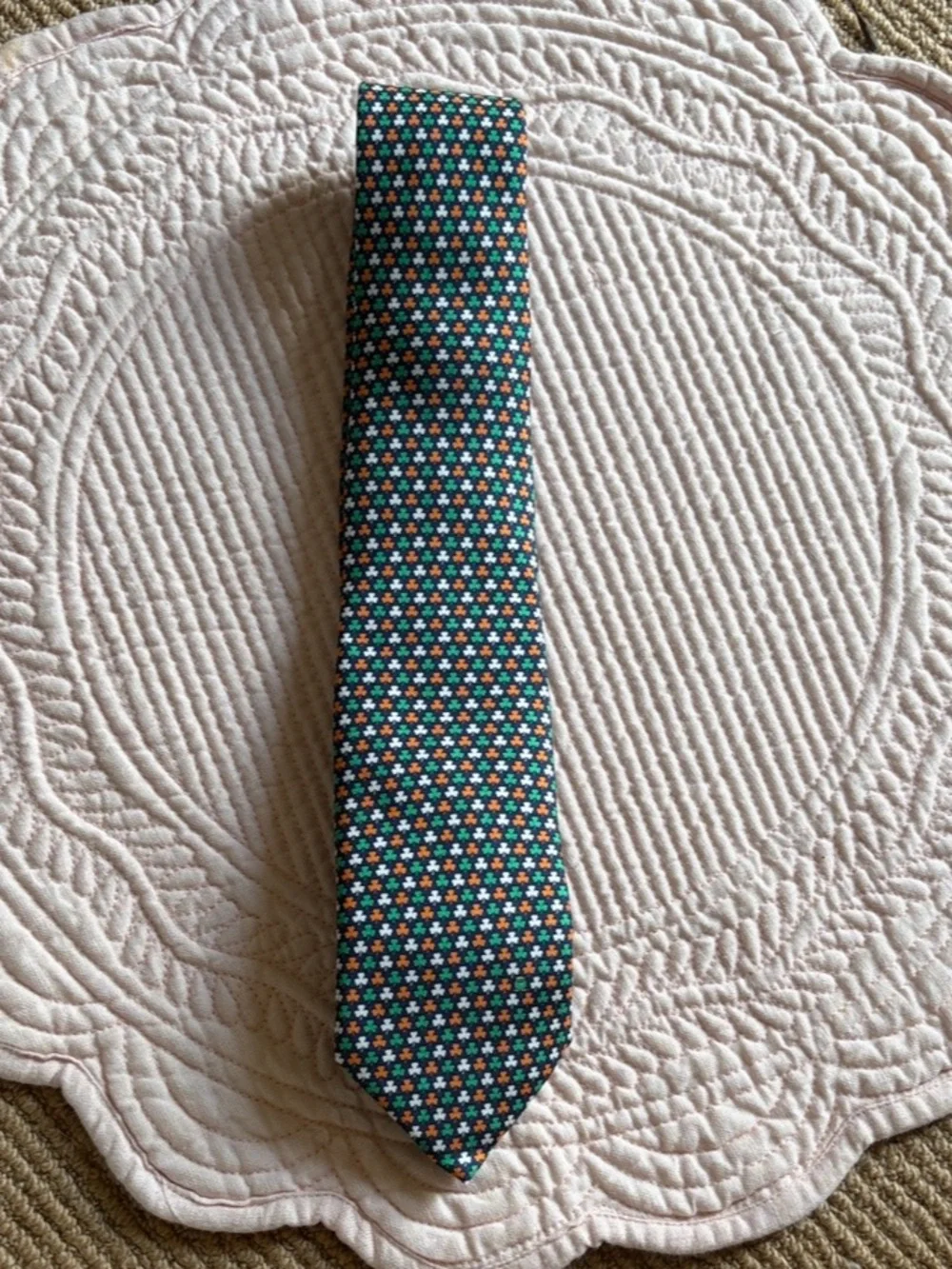 Vineyard Vines Shamrock Tie